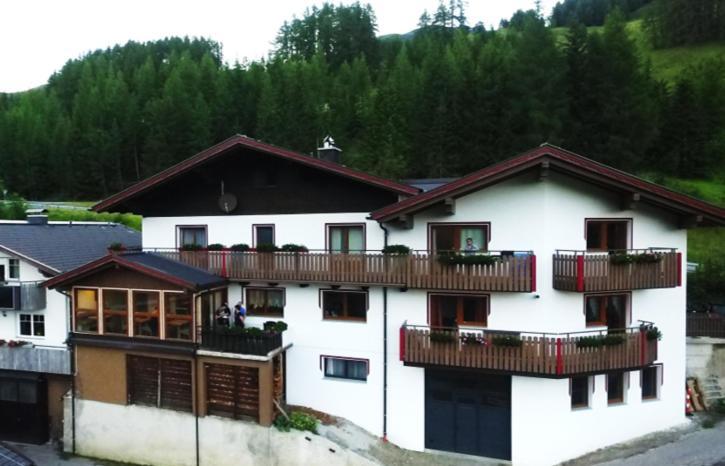 Pension Sonnleitner Heiligenblut Esterno foto